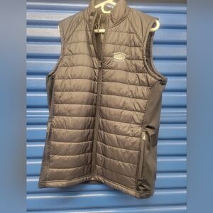 Under Armour/golf Storm Vest Black W/ Nantucket Golf Club Logo Sz Med